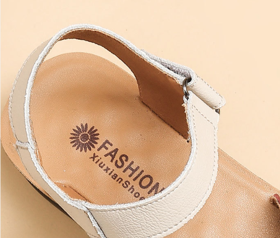 サンダル レディース 疲れない べたんこ 歩きやすい 疲れない おしゃれ ブラック オフホワイト