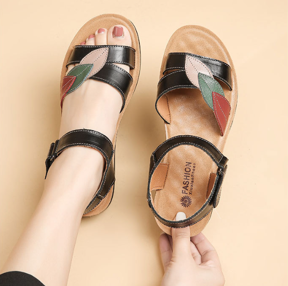 サンダル レディース 疲れない べたんこ 歩きやすい 疲れない おしゃれ ブラック オフホワイト