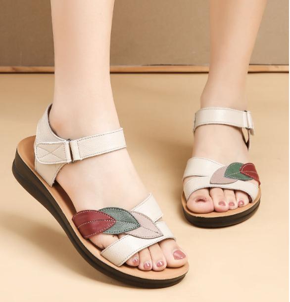 サンダル レディース 疲れない べたんこ 歩きやすい 疲れない おしゃれ ブラック オフホワイト