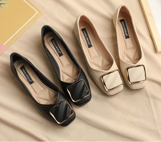 パンプス べたんこ 痛くない 歩きやすい 柔らかい おしゃれ オフィス 仕事 ブラック アプリコット