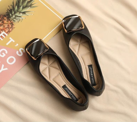 パンプス べたんこ 痛くない 歩きやすい 柔らかい おしゃれ オフィス 仕事 ブラック アプリコット