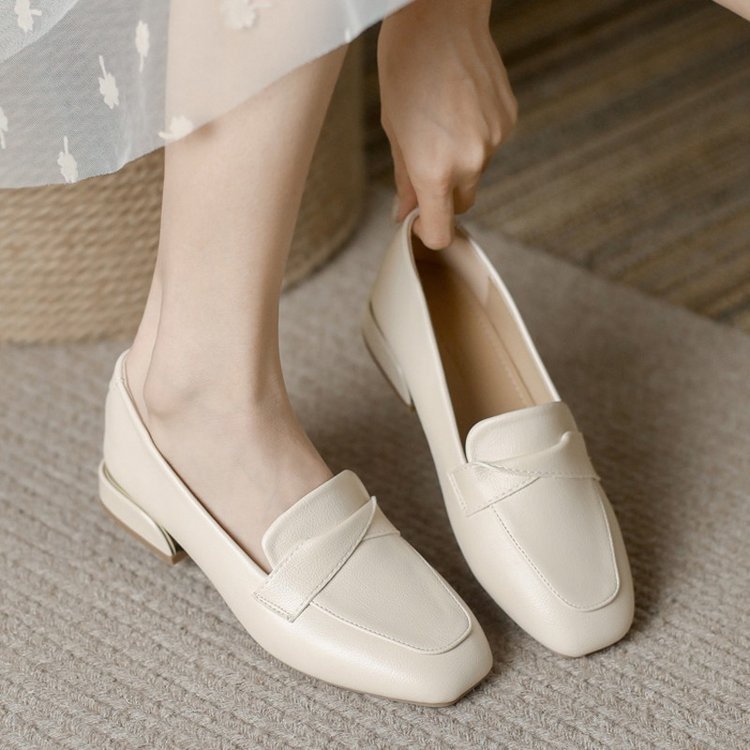 ローファー レディース 小さいサイズ 痛くない 柔らかい 履きやすい かかとなし ローヒール オフホワイト