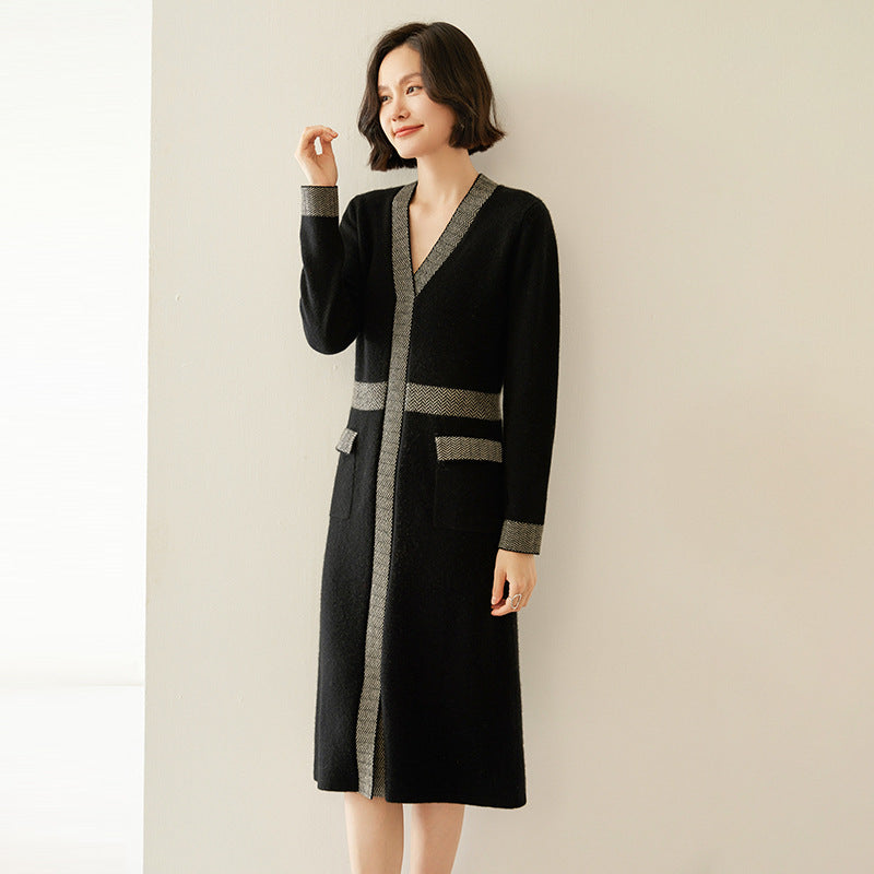 カシミヤ ニット ワンピース ロング Vネック ポケット付き オフィス映え きれいめ 上品_レディース_秋冬_長袖 カーディガン風 ゆったり_ライトベージュ/ブラック_M-XL